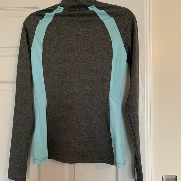 Running Jacket - Picture 3 of 3